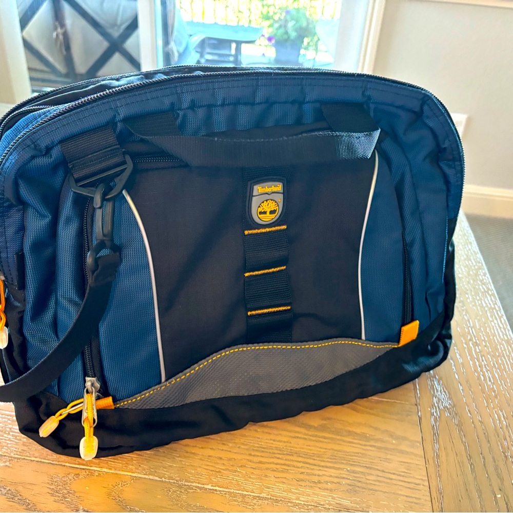 Beautiful great condition Timberland Laptop Bag